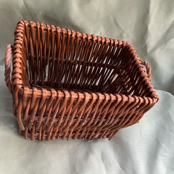 Rectangular shape wicker bamboo 2-handle Basket Bazaar tag attached 12” L x 9” W - Picture 2 of 4